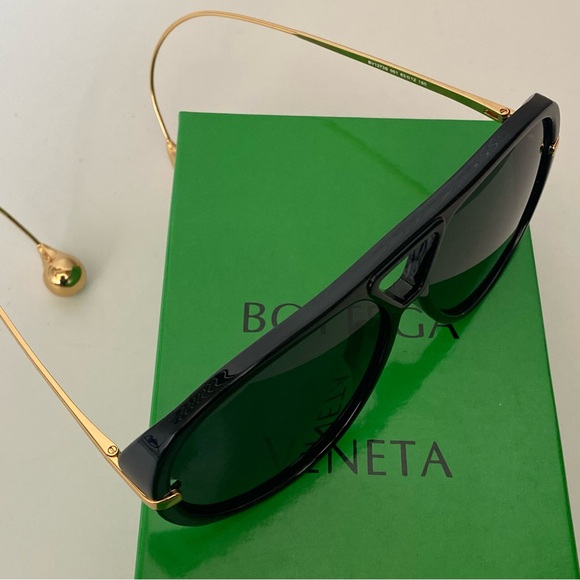 Bottega Veneta Black and Gold Sunglasses - Picture 4 of 4